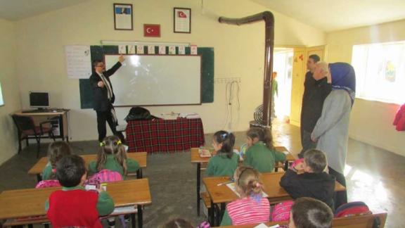 İlçe Milli Eğitim Müdürümüz Erdal ASLAN Selvi İlkokulunu ziyaret etti