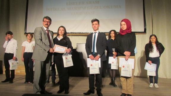 İlçemizde Liseler Arası İstiklal Marşını Güzel Okuma Yarışması Düzenledi