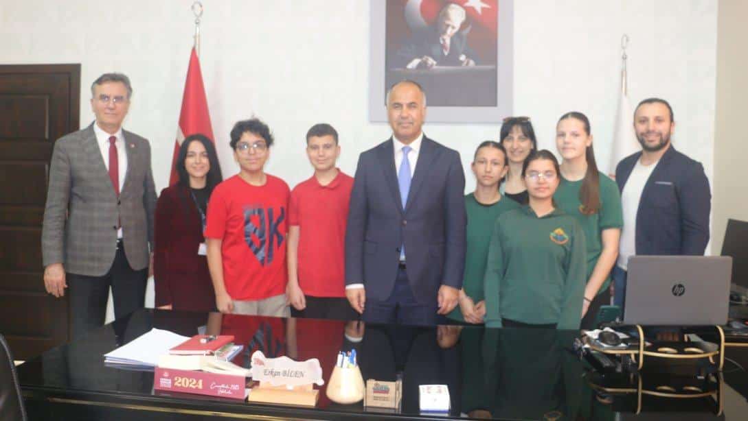 Özel Biga Bahçeşehir Koleji ve Gümüşçay Atatürk Ortaokulu Tübitak Bölge Finallerine katılmaya hak kazandılar.