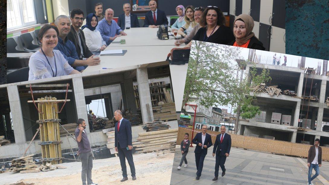 İlçe Milli Eğitim Müdürümüz Erkan BİLEN Biga Anadolu imam Hatip Lisesi ve Diyarbakırlı Ekrem Ergün İlkokulunu inşaat çalışmalarını yerinde inceledi