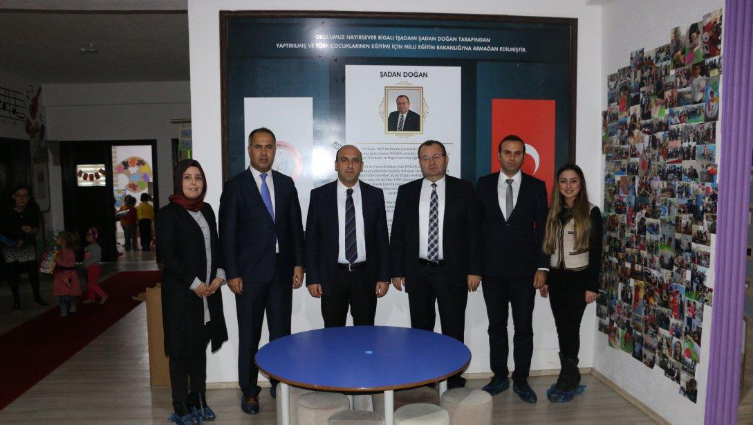 Kaymakam Mustafa CAN ve İlçe Milli Eğitim Müdürü Erkan Bilen Şadan Doğan Anaokulunun 4. yıl dönümü etkinliğine katıldılar.