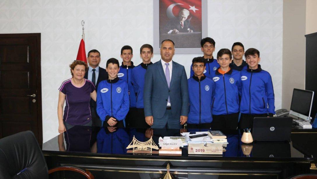 Biga Ortaokulu öğrencileri Türkiye Şampiyonu oldu