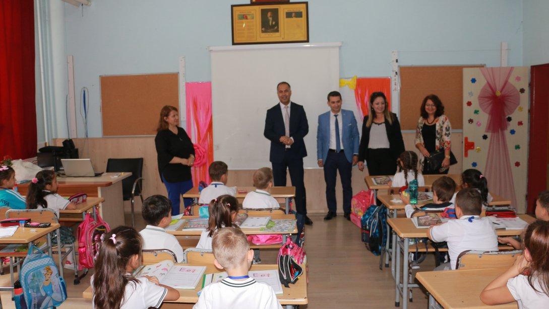 İlçe Milli Eğitim Müdürümüz Erkan BİLEN Yeni Eğitim Öğretim Yılı nedeniyle okul ziyaretinde bulundu