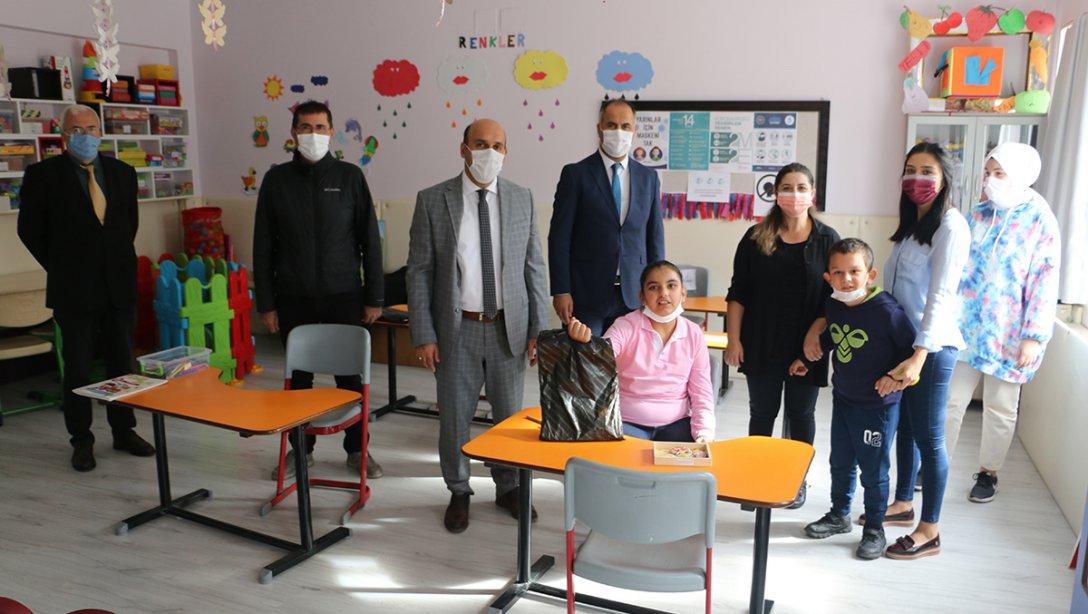 Kaymakam Mustafa Can ve İlçe Milli Eğitim Müdürümüz Erkan Bilen'in Okul Ziyaretleri Devam Ediyor