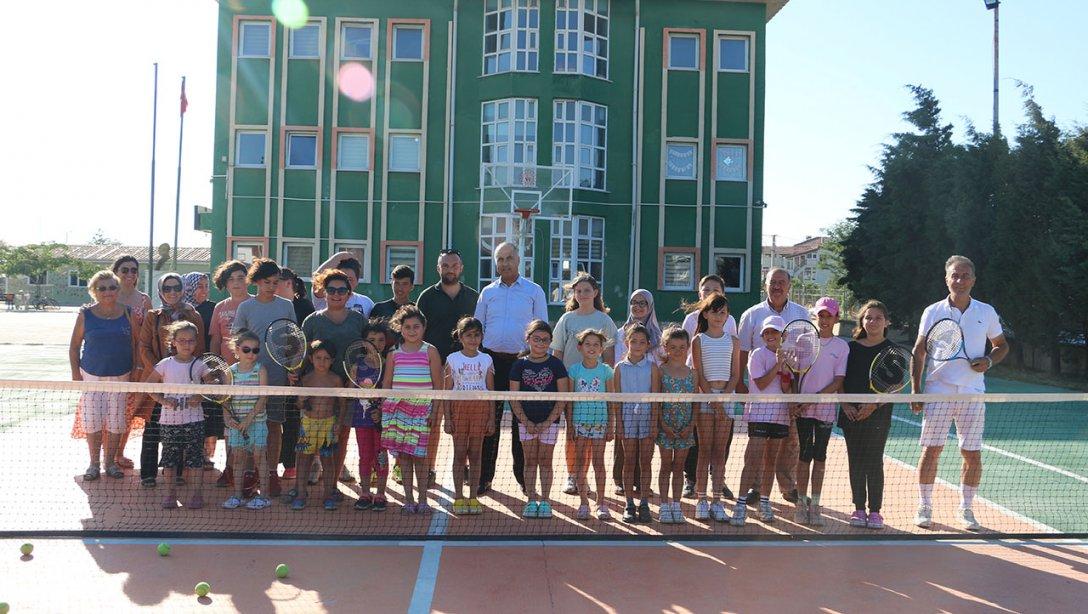 Kemer İÇDAŞ İlkokulunda Yaz Spor Etkinlikleri başladı.