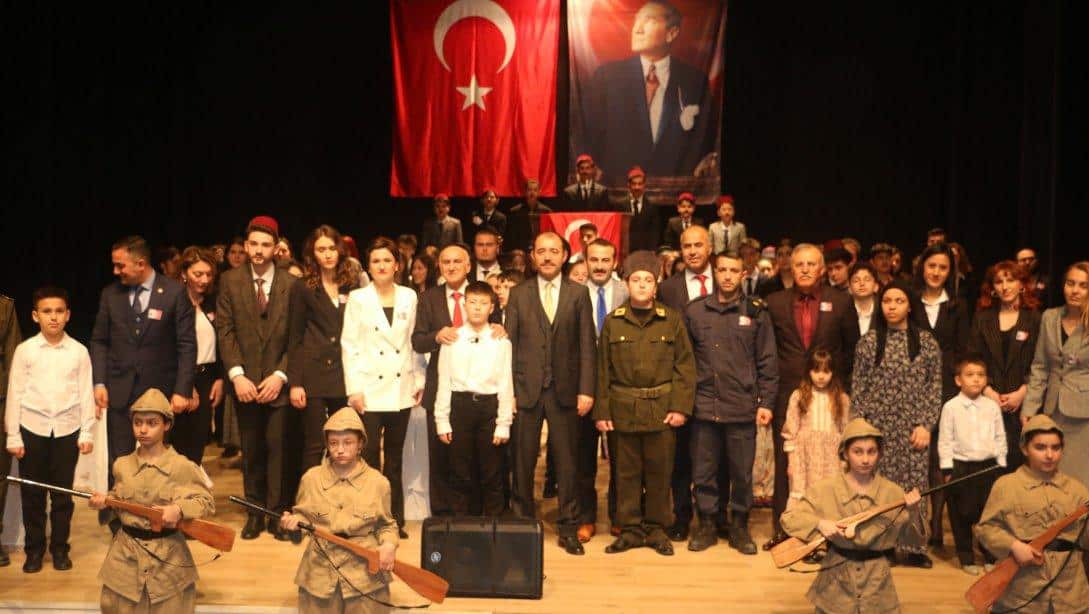 12 Mart İstiklal Marşı'nın Kabulü ve Mehmet Akif Ersoy'u Anma Gününün 102.Yılı İlçemizde Çeşitli Etkinliklerle Kutlandı