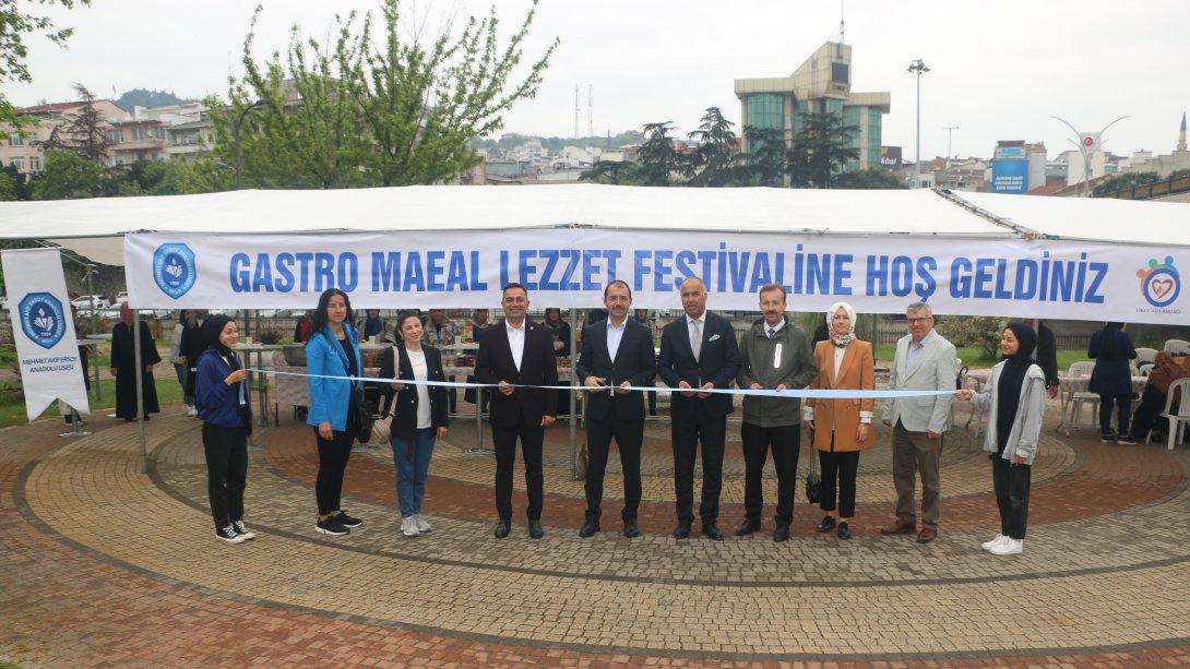 Mehmet Akif Ersoy Anadolu Lisesi Gastro MAEAL Lezzet Festivali açılışı yapıldı